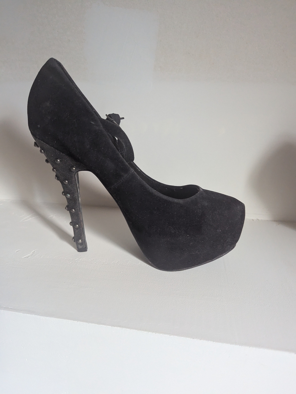 Betsey Johnson Black Suede Platform Studded Heel Pumps
